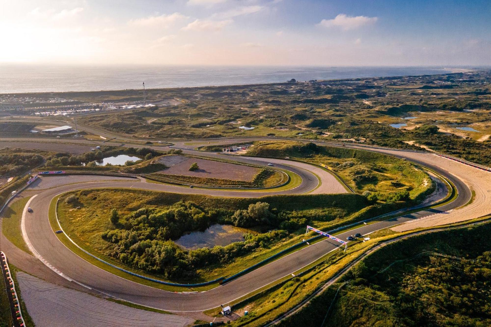 Studio Tara At The Beach With Private Parking Zandvoort Εξωτερικό φωτογραφία